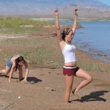 dlodoski: Golf Ball Tussle, Kym and Gummi--Photos