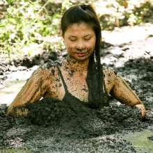 dlodoski: Ness, Exploring the Peat Bog--Photos