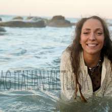 Ag Italian Wetlook: Giada at the sea
