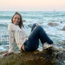 Ag Italian Wetlook: Giada at the sea