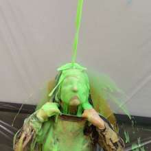 Sooty: Sooty Slimed in the Tub