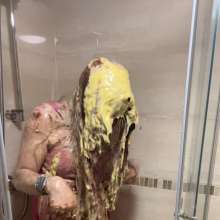 Kelly-Le-Frock: I had a messy weekend in a hotel (UK)