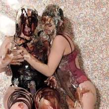 RevSlymsford: Vintage!  Raven + Jade's Chocolate, Dildo + Pies Fun