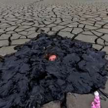 TannerQS: Bottomless Black Mud / Dildo