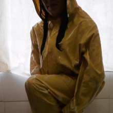 Thefetishgirl: Bubble Bath Rainwear and Colour Foam