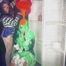 Alana SexyMessyBabes: Clown Bathroom