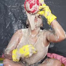 Hikari-Studio-Wam: Dirtying My Sneakers with Slime