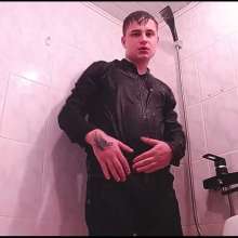 WETColours: Gordy in the Shower in the Tub with Black Shirt and Jeans