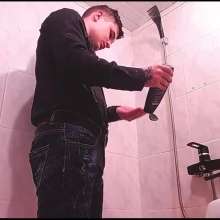 WETColours: Gordy in the Shower in the Tub with Black Shirt and Jeans