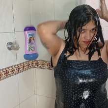 Hikari-Studio-Wam: In the Shower Washing off the Mess(Hikari)