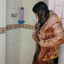 Hikari-Studio-Wam: In the Shower Washing off the Mess(Hikari)