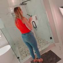 WetlookFashion: Jeans Shower with Ariel