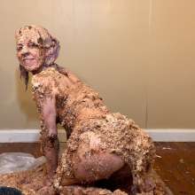 RevSlymsford: Kayden's Cake Sitting, Pies + Porridge + Cake Batter Session
