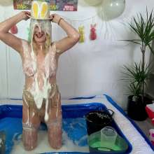 custardcouple: Messy Easter Slime