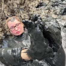 Messy Temptress: Rubbing My Clit in the Swamp like a Horny Mud Nymph