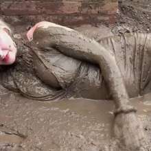 custardcouple: Mud Fetish 2
