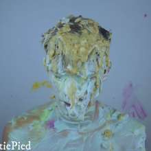 Cutiepied-production: Oggy 4 : Colored Pies Massacre