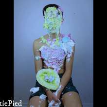 Cutiepied-production: Oggy 4 : Colored Pies Massacre