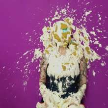 The Man and The Wife: New Download: "Stephanie's 30 Pie Barrage"
