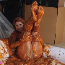 Messy Temptress: Dulce DeLicious: Nude Solo in 22lb of Thick and Sticky Fudge