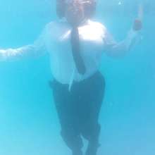 gsdwetlook: Swimming in a White Shirt and Tie