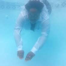 gsdwetlook: Swimming in a White Shirt and Tie