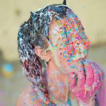 messyhot: Tesla Elektra Cake Mess Flexibility Demonstration