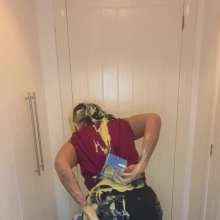 TheGungeZone: Vicky's Messy Forfeit
