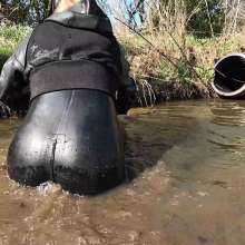 WetandMuddy: Video 108--Back to Black