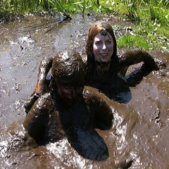 DIDVP_Leila: Mae & Leila in deep mud - Bog Demon photos