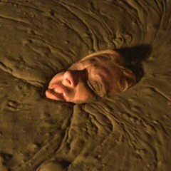 DIDVP_Leila: Two goth girls sink in quicksand