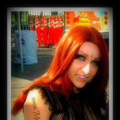 MadameXavialune: Madame Xavialune - Sploshing WAM at The Catsuit Lounge!