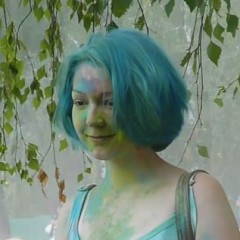 Alik: Messy and colorful girls