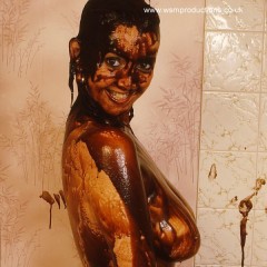 WSMProductions: DD Debbie has chocolate sauce play in the bath - WSM Downloads
