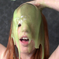 noise: GungeGirls.com Double Video Update