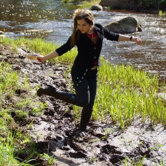 Adventureinwellies: Wild WAM walk with humiliation of old heeled boots