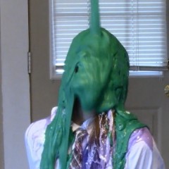 MessyMissMarie: The very naughty school girl