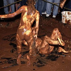 Plonk: A little girl-on-girl pudding wrestling from the vaults.