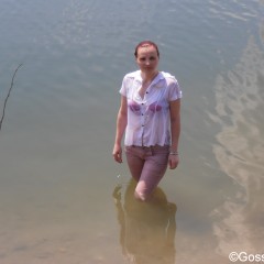 Perfectwetlook: Petra in the Lake