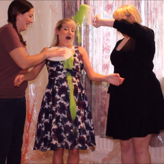RevSlymsford: Just Pies and Cakes: 7 Girls, 10 Scenes, a pie every 12 seconds!