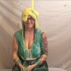 CandyCustard: Elizabeth gunged repeatedly playing my game!