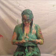 CandyCustard: Elizabeth gunged repeatedly playing my game!