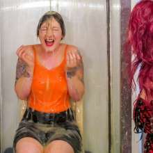 JellynCustard: Pippa Lily's first-ever Gunge Tank experience!
