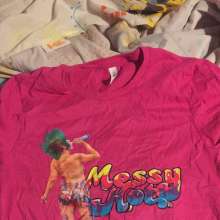 messyhot: MessyHot T-Shirts show your wam love in public!