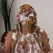 Messygirl: New Just Pie Me Clip!  The Girl in the Park