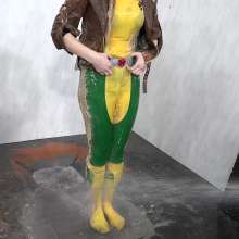 MostWam: Cassie's Multi GungingPies?  As Xmen Cosplay