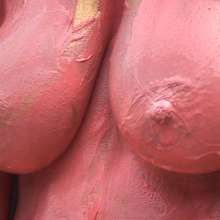 FOXY: Aude rolls in the colorful kaolin