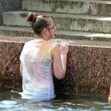 wamtec: Russian Fountaiin Girls new videos 134, 135, 136