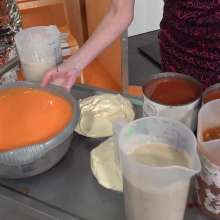 MostWam: Amber and Emily Bare Leg Gunge Savoury Quiz