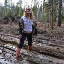 RevSlymsford: Adventure In Wellies: Mud /Wellies and More: An Announcement